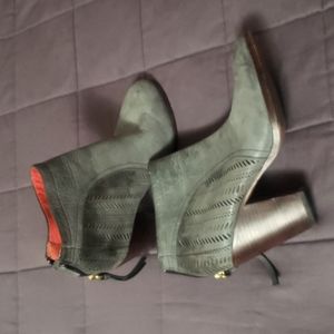 Coach booties size 8B